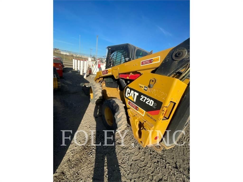 CAT 272D2 Mini Pale Gommate