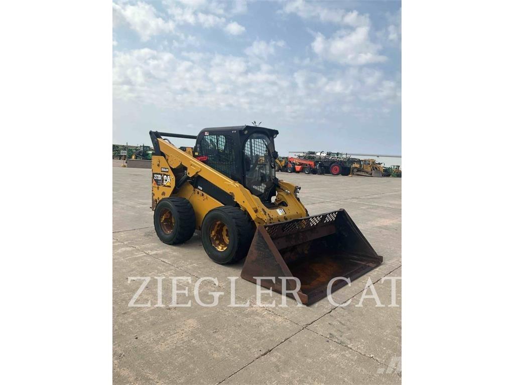 CAT 272D2 Mini Pale Gommate