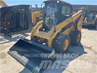 CAT 272D3 Mini Pale Gommate