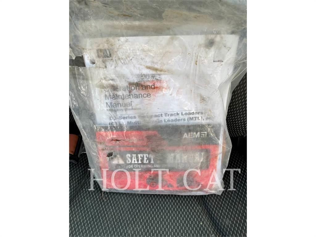 CAT 272D3 Mini Pale Gommate