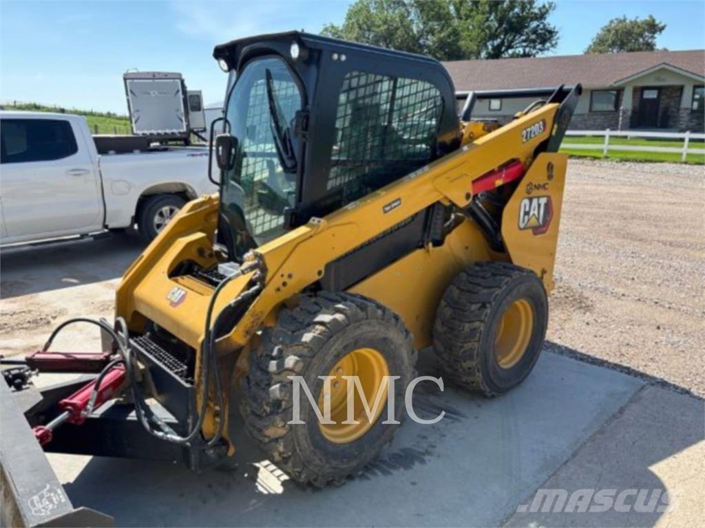 CAT 272D3 Mini Pale Gommate