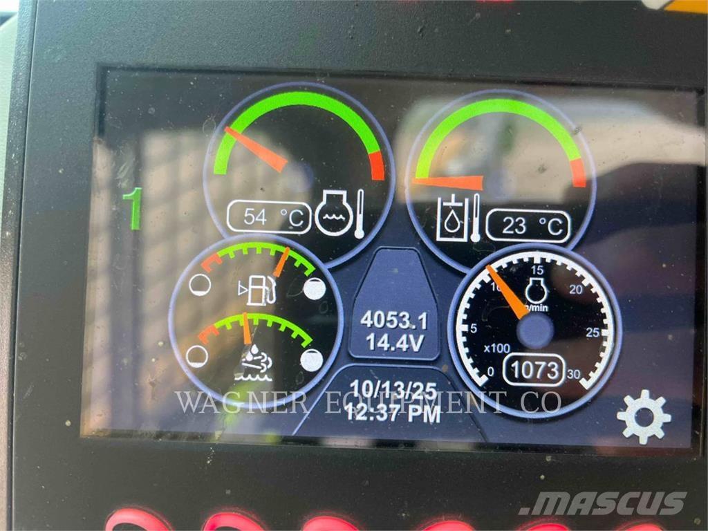 CAT 272D3 Mini Pale Gommate