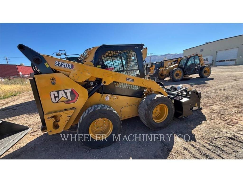 CAT 272D3 C3HF Mini Pale Gommate