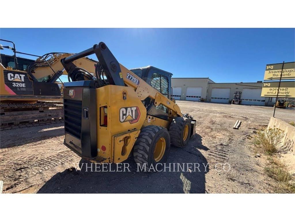 CAT 272D3 C3HF Mini Pale Gommate