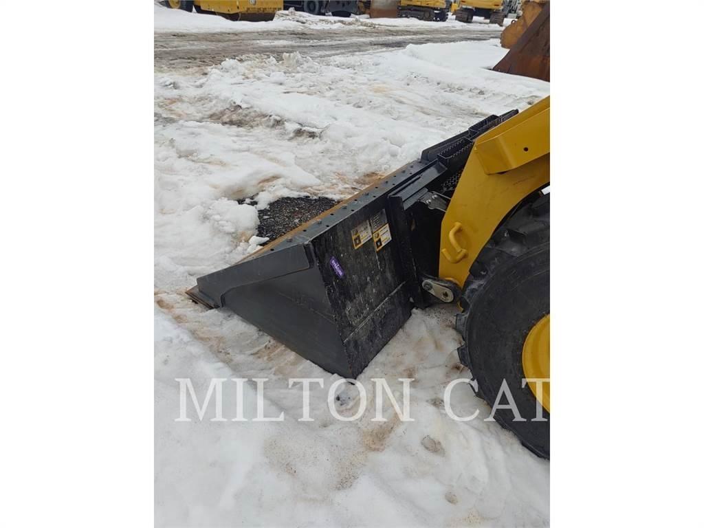 CAT 272D3XE Mini Pale Gommate
