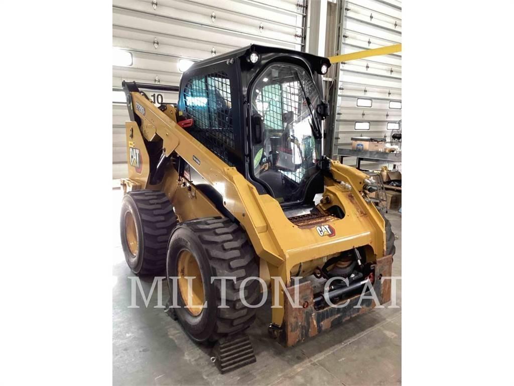 CAT 272D3XE Mini Pale Gommate