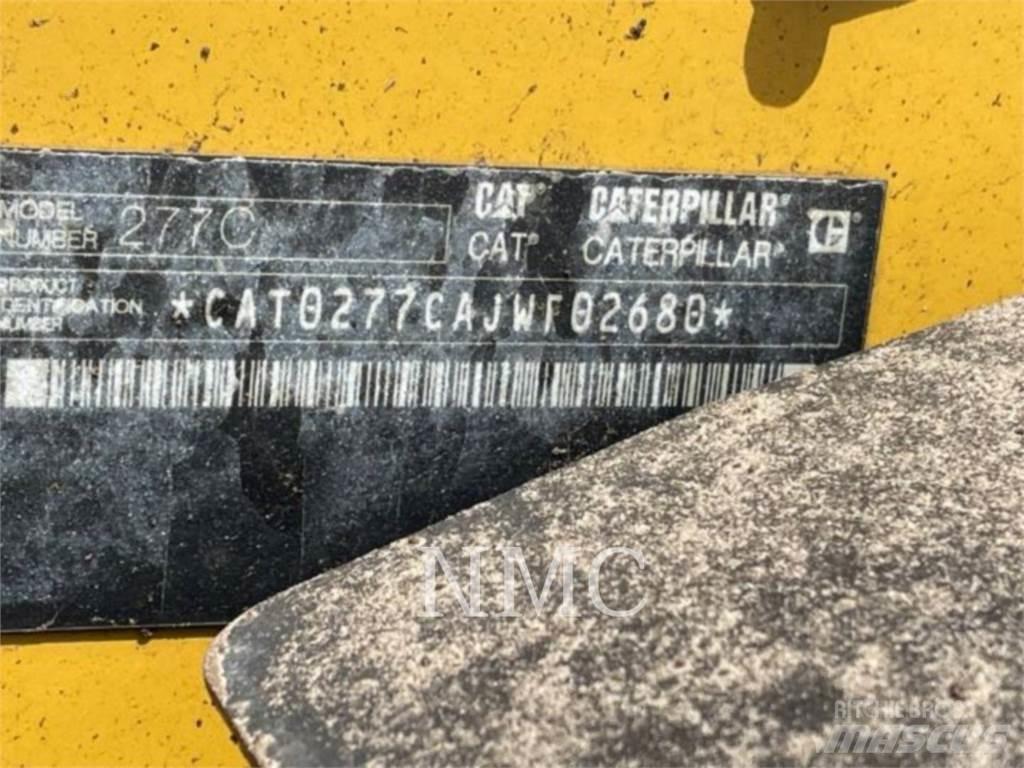 CAT 277C Mini Pale Gommate