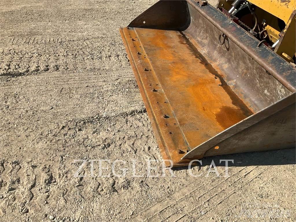 CAT 279D3 Pale cingolate