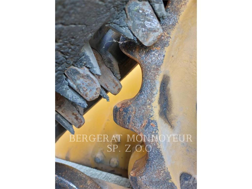 CAT 279D3 Pale cingolate