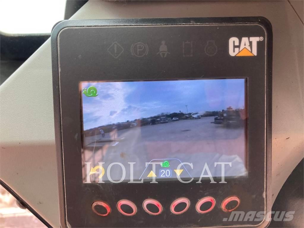 CAT 289D Pale cingolate