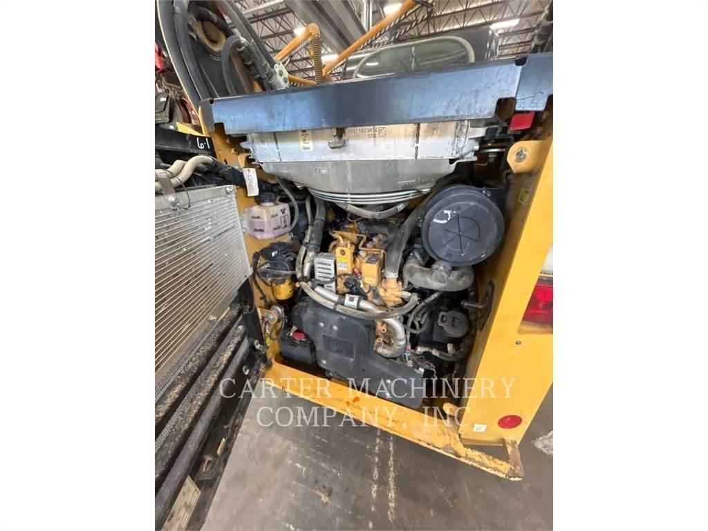 CAT 289D3 Mini Pale Gommate