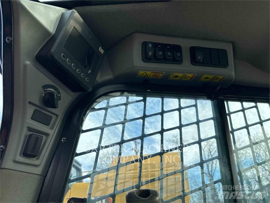 CAT 289D3 Mini Pale Gommate