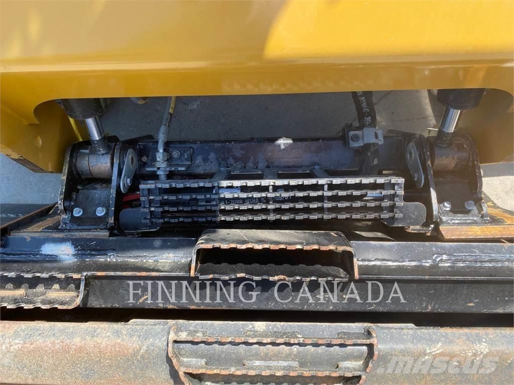 CAT 289D3 Pale cingolate