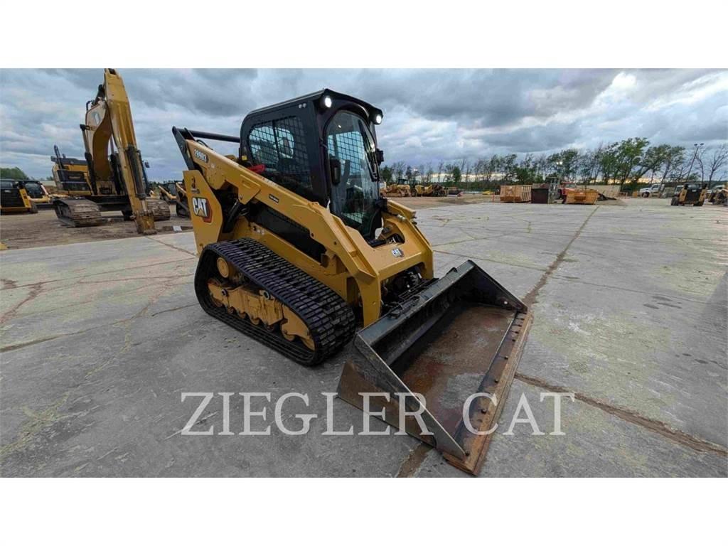 CAT 289D3 Pale cingolate