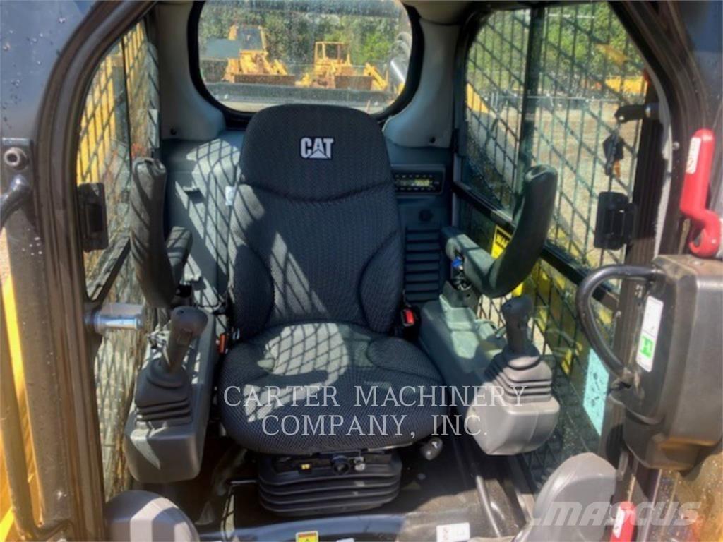 CAT 289D3 Mini Pale Gommate