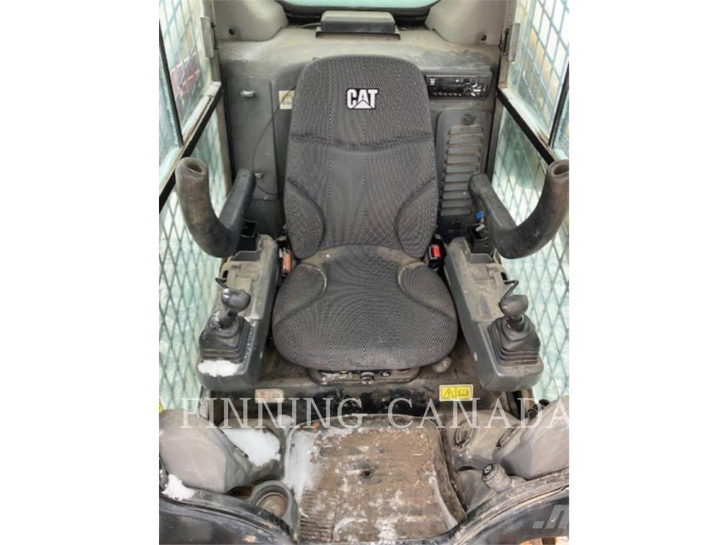 CAT 289D3 Pale cingolate