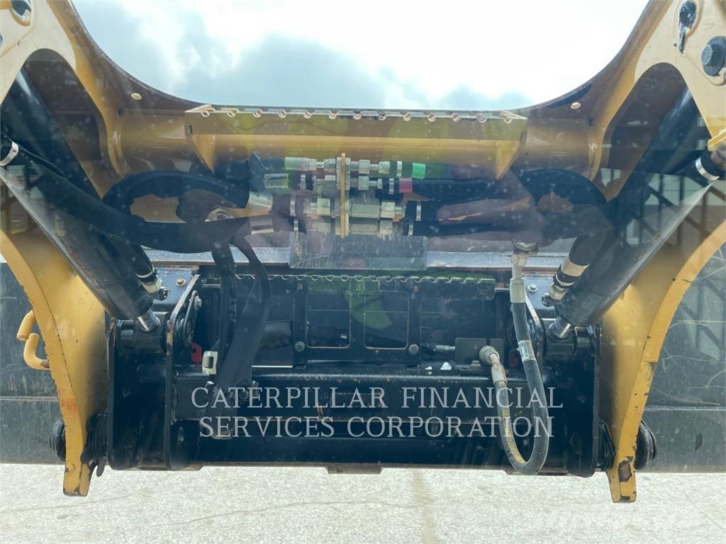 CAT 289D3 Pale cingolate