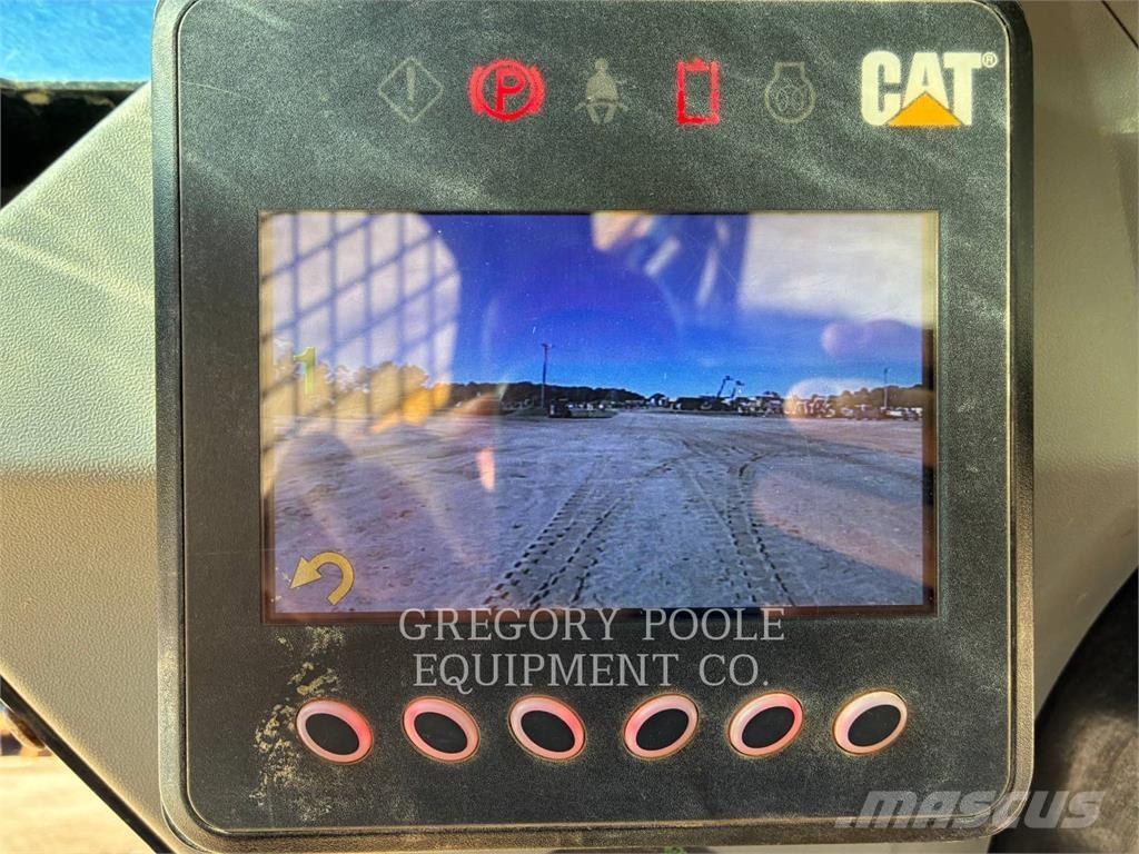 CAT 289D3 Pale cingolate