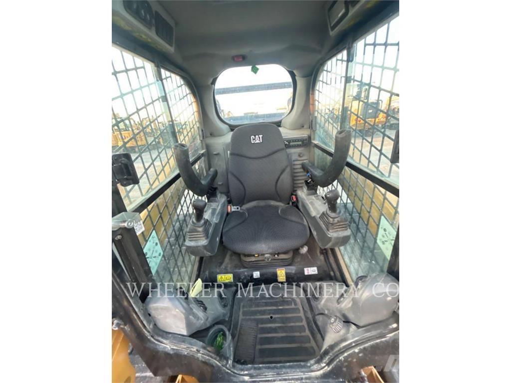 CAT 289D3 C3H2 Pale cingolate