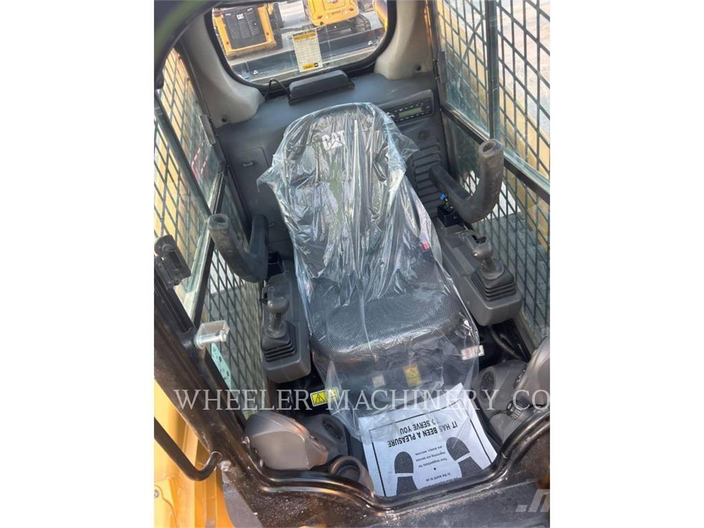 CAT 289D3 C3H2 Pale cingolate