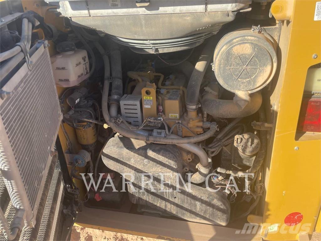 CAT 289D3 C3H3 Pale cingolate