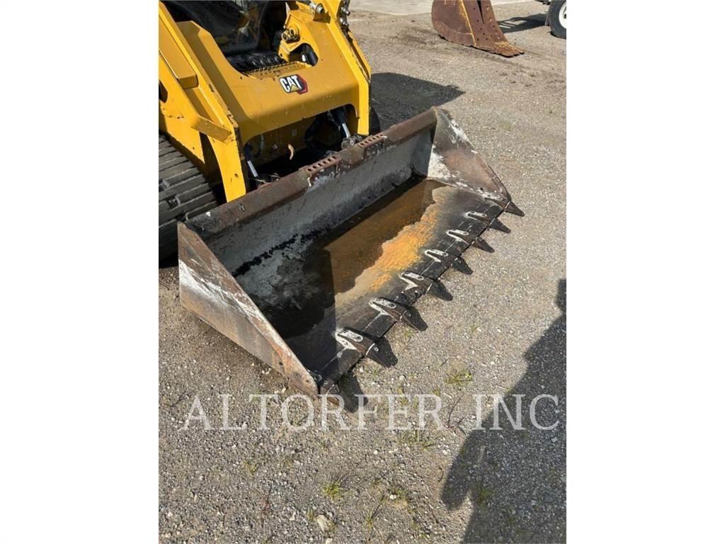 CAT 289D3 XPS Mini Pale Gommate