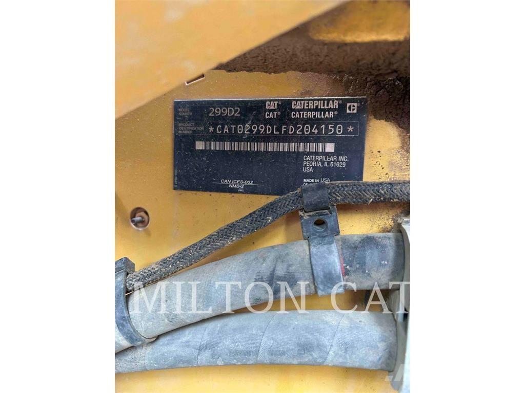 CAT 299D2 Pale cingolate
