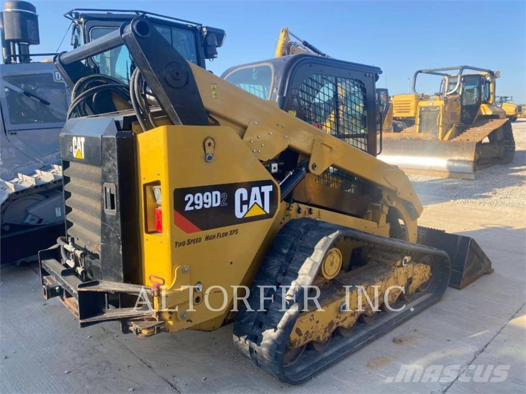 CAT 299D2 Mini Pale Gommate