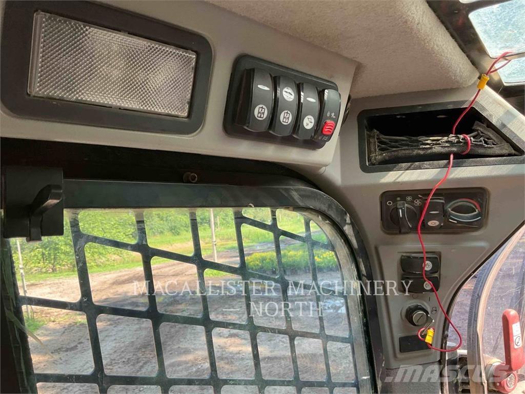 CAT 299D2 AHQ Mini Pale Gommate