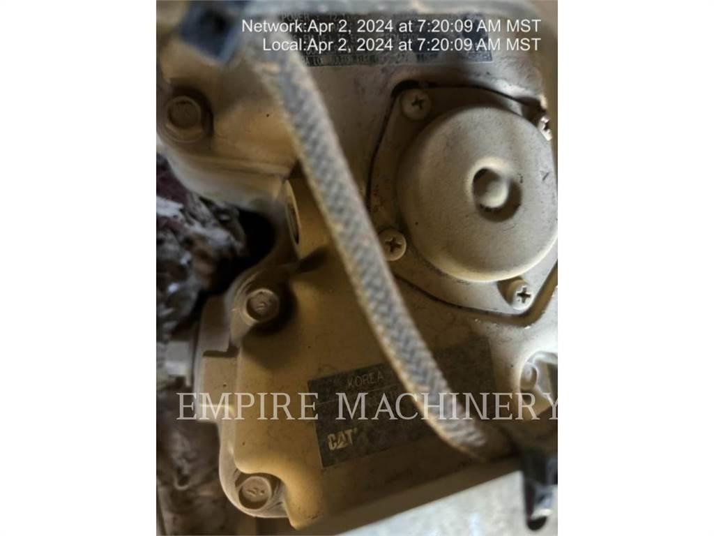 CAT 299D2 CA Mini Pale Gommate