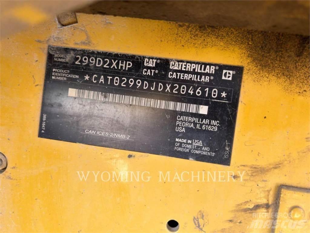 CAT 299D2XHP Mini Pale Gommate