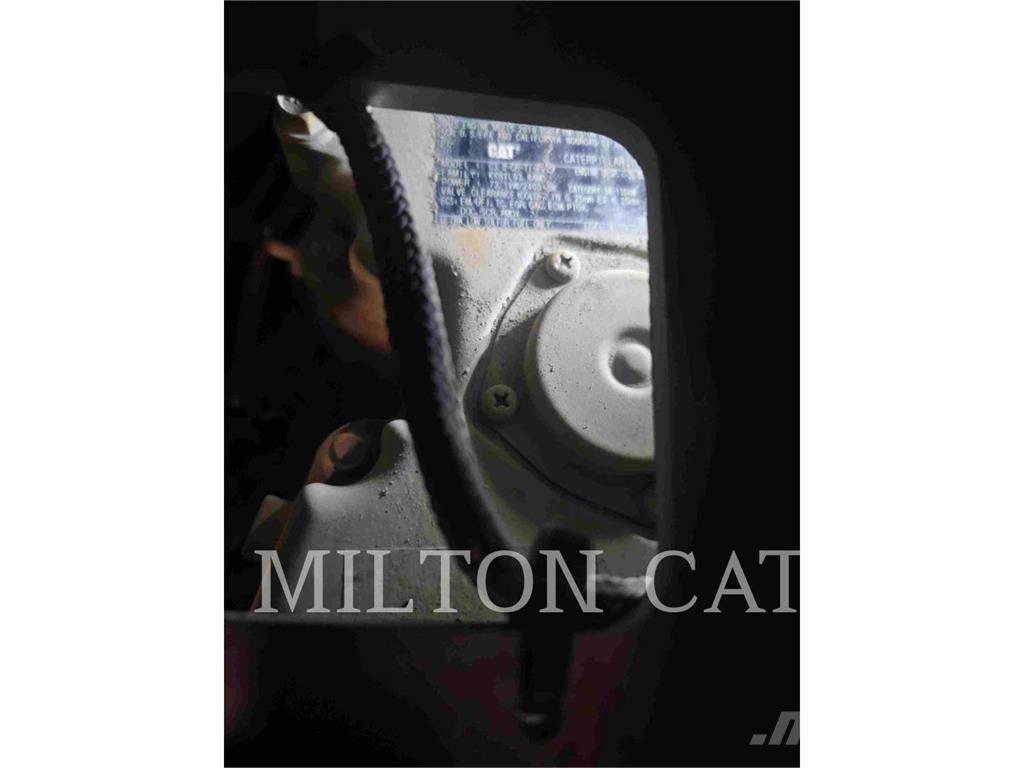 CAT 299D3 Mini Pale Gommate