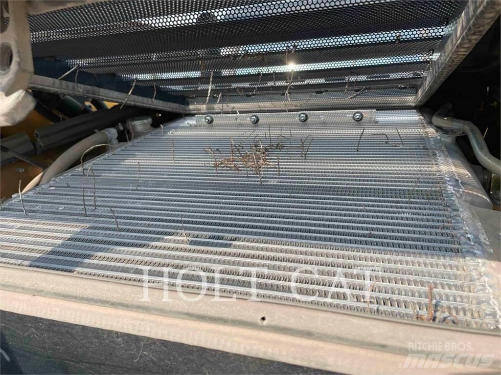 CAT 299D3 Pale cingolate