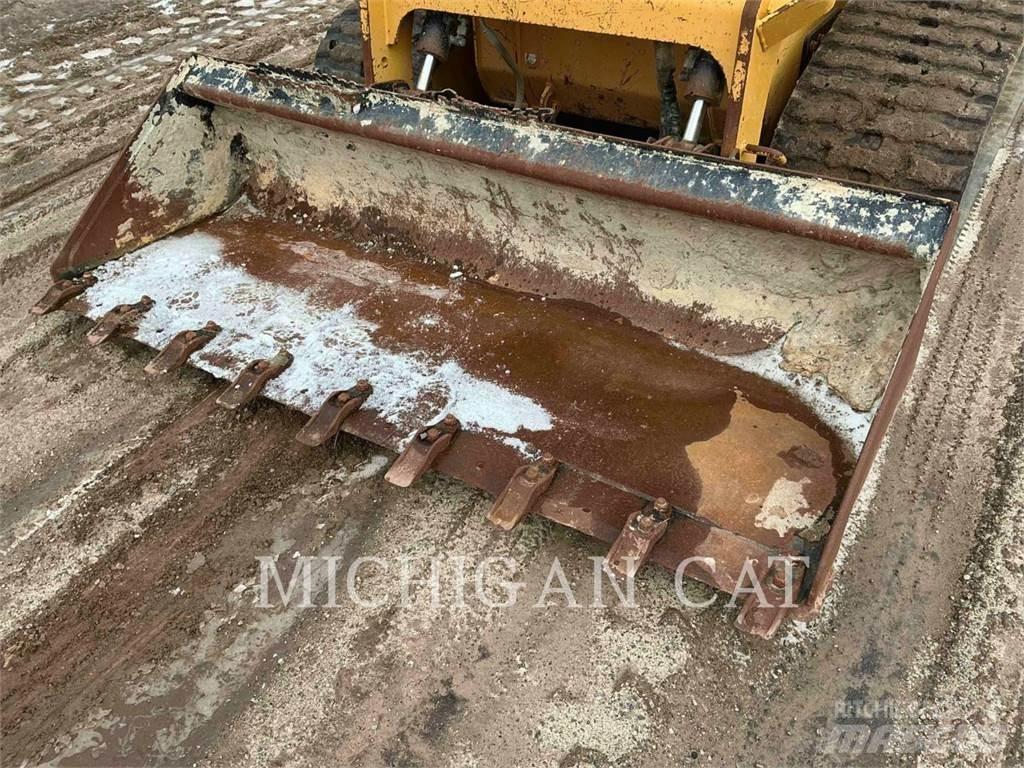 CAT 299D3 Mini Pale Gommate