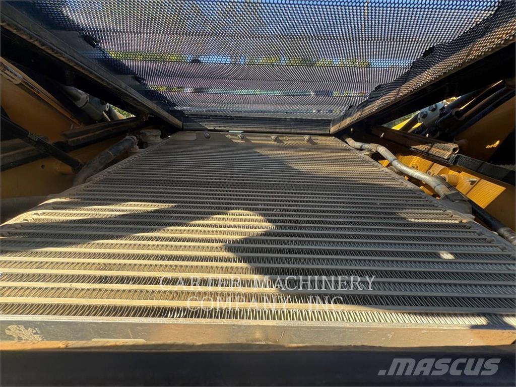 CAT 299D3 Mini Pale Gommate