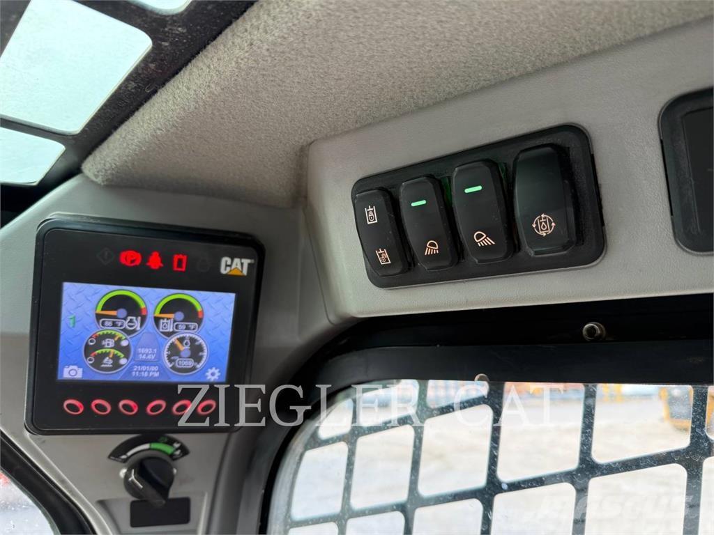 CAT 299D3 Pale cingolate