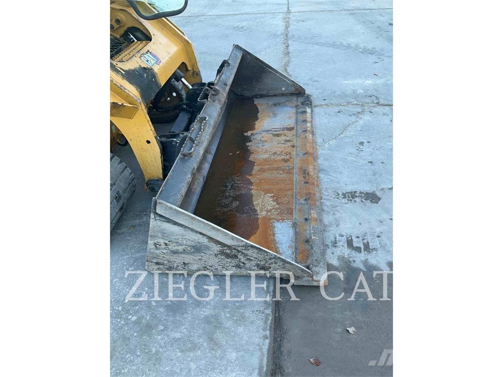 CAT 299D3 Pale cingolate