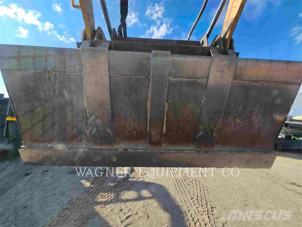 CAT 299D3 Pale cingolate