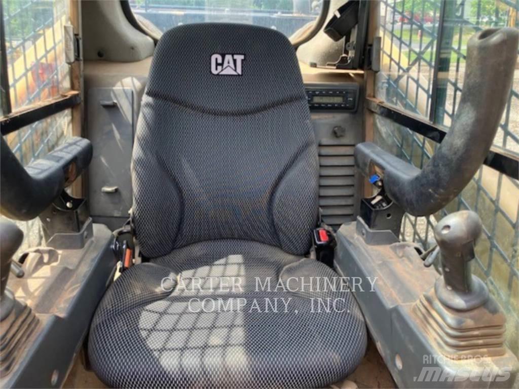 CAT 299D3 XE Mini Pale Gommate