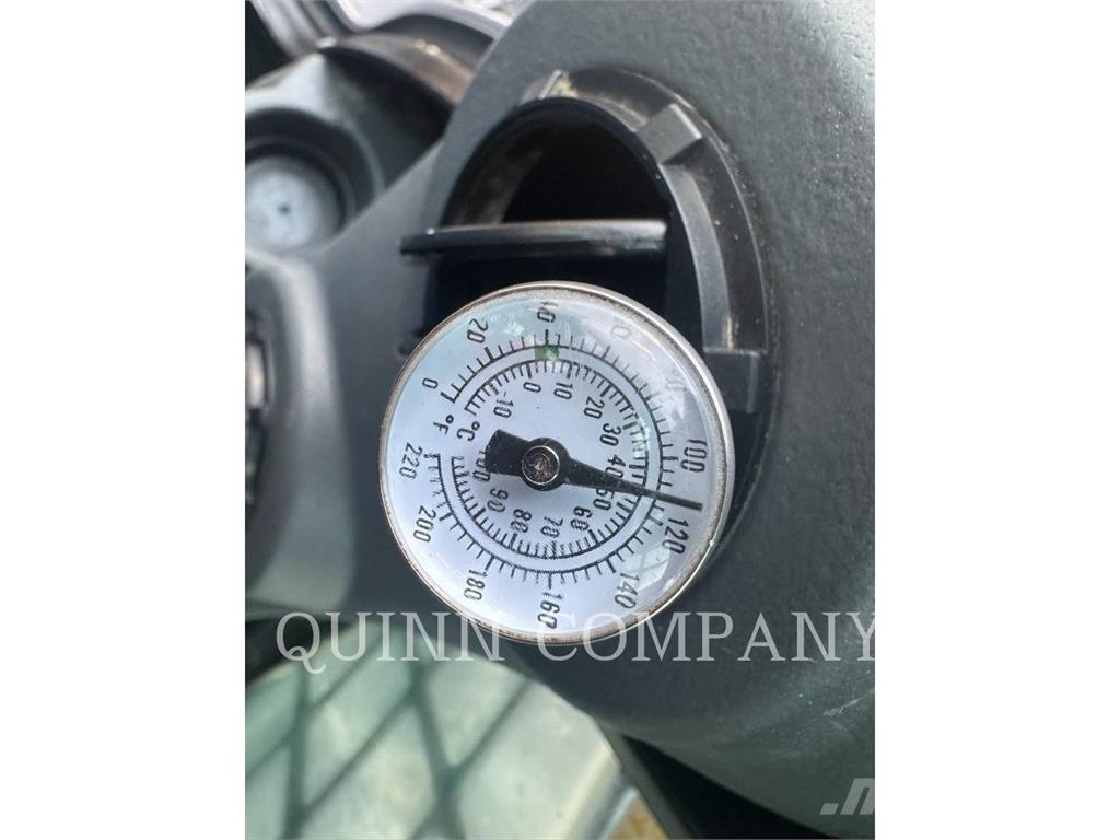 CAT 299D3 XE Mini Pale Gommate