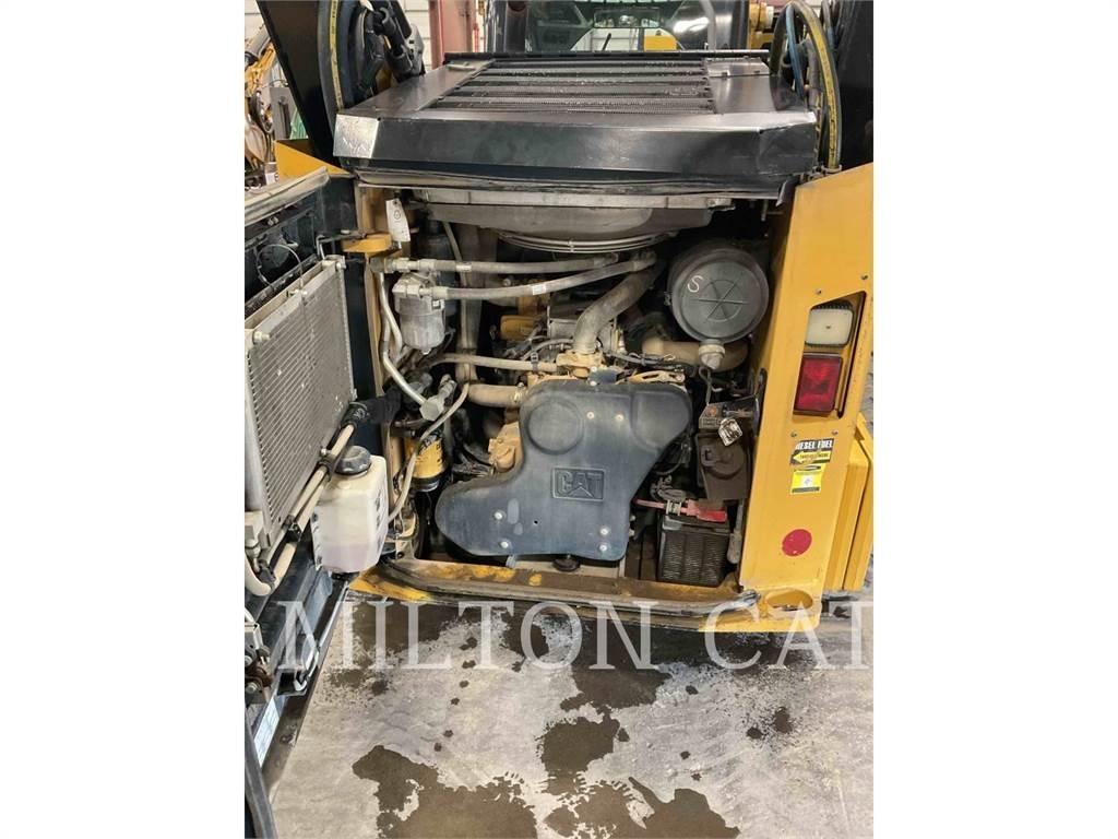 CAT 299D3 XHP Mini Pale Gommate