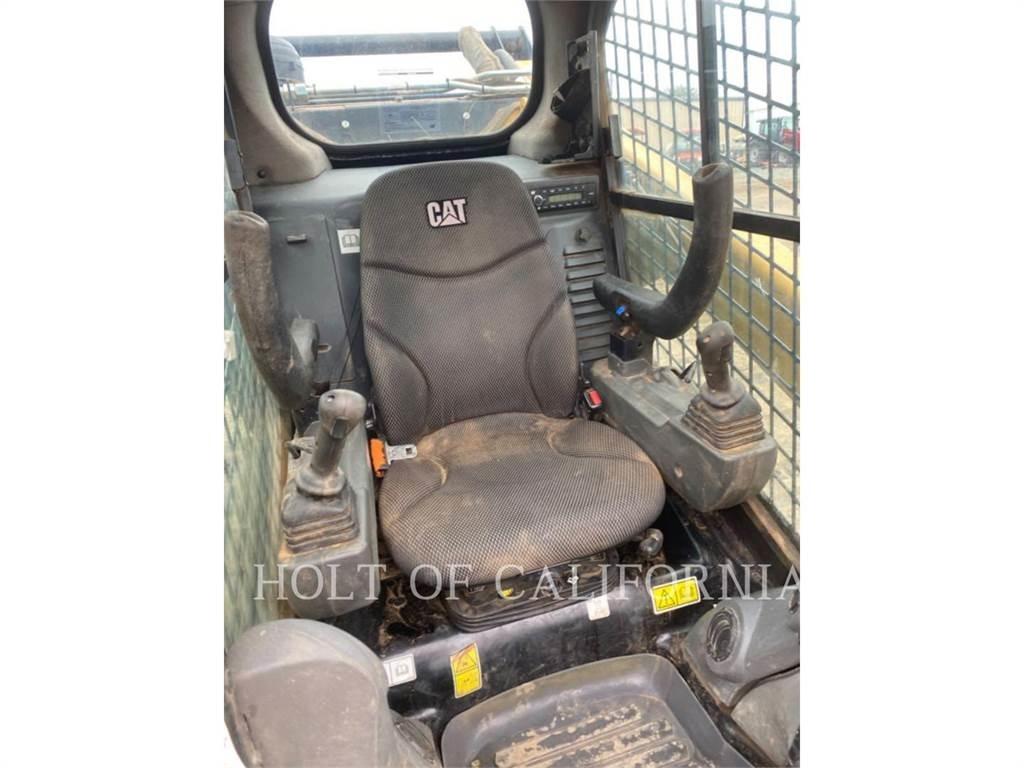 CAT 299D3XE Mini Pale Gommate
