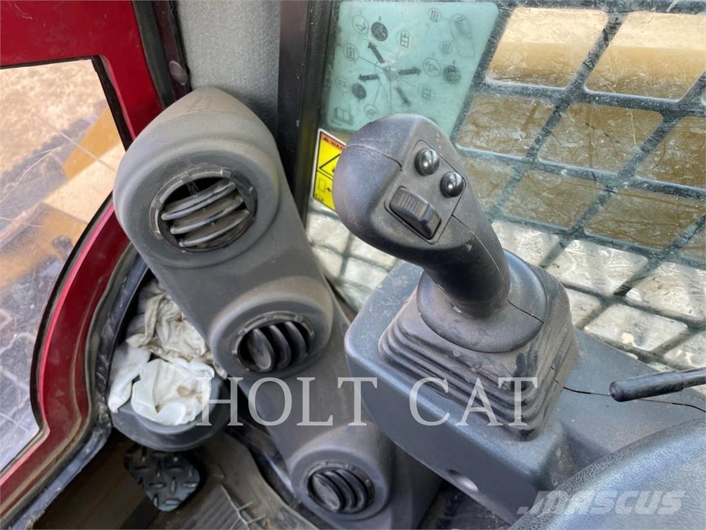 CAT 299D3XE Pale cingolate