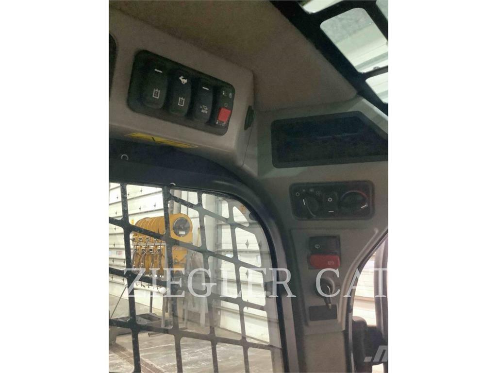 CAT 299D3XE Pale cingolate