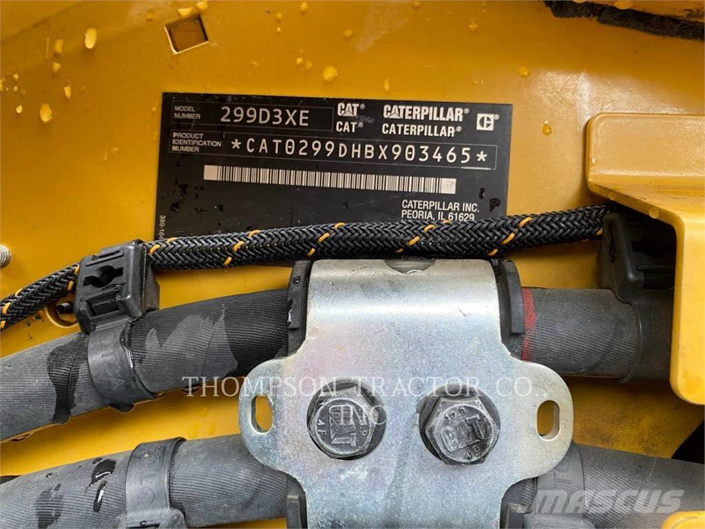 CAT 299D3XE Pale cingolate