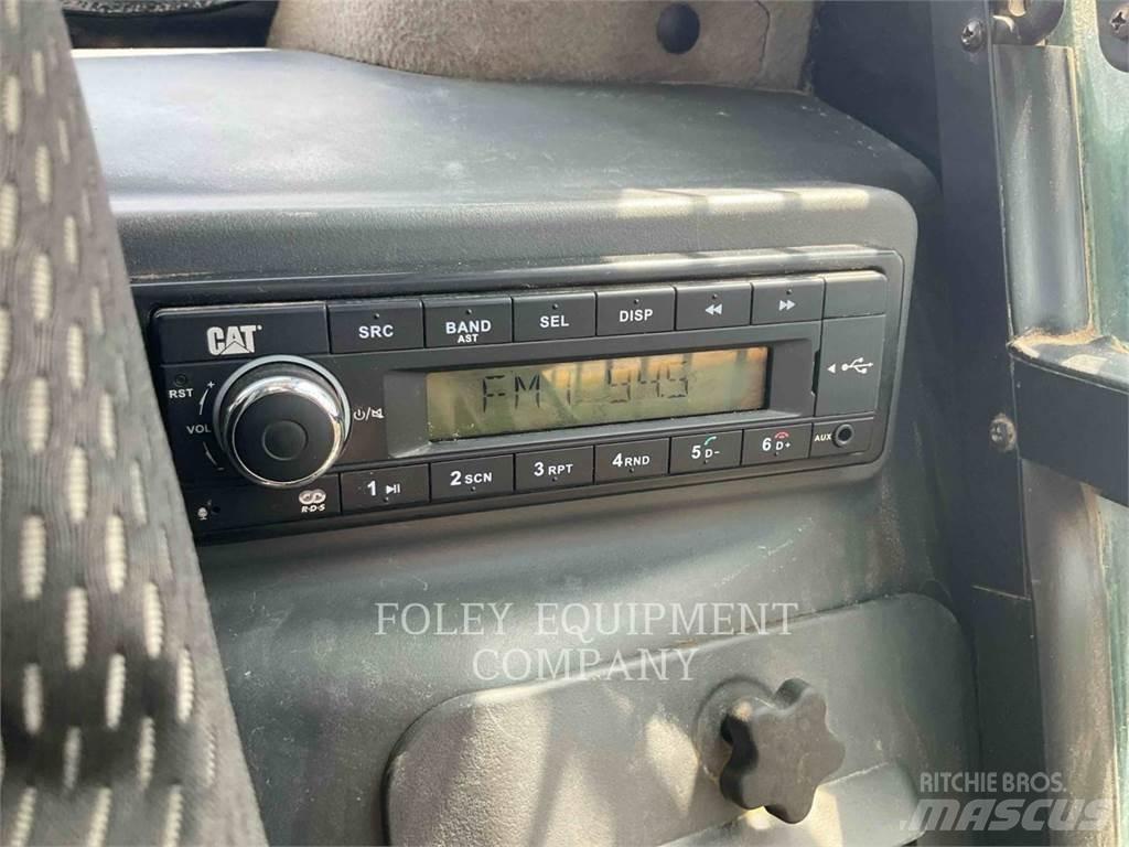 CAT 299D3XPS2C Mini Pale Gommate