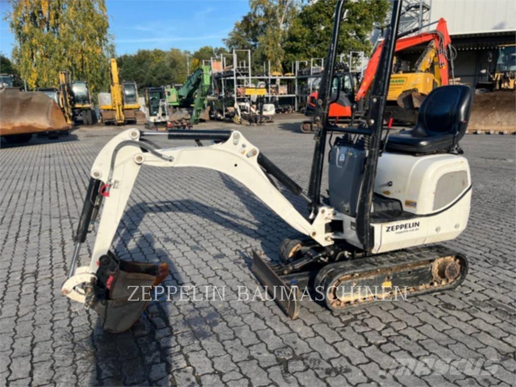 CAT 300.9D Escavatori cingolati