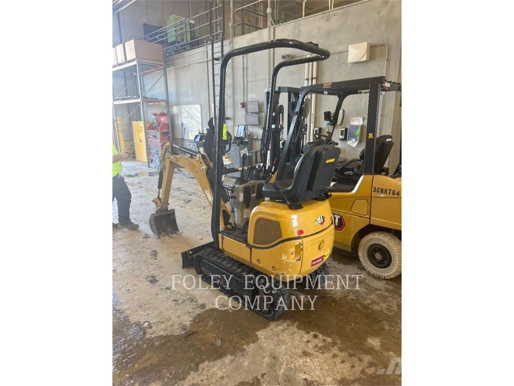 CAT 300.9DSO Escavatori cingolati