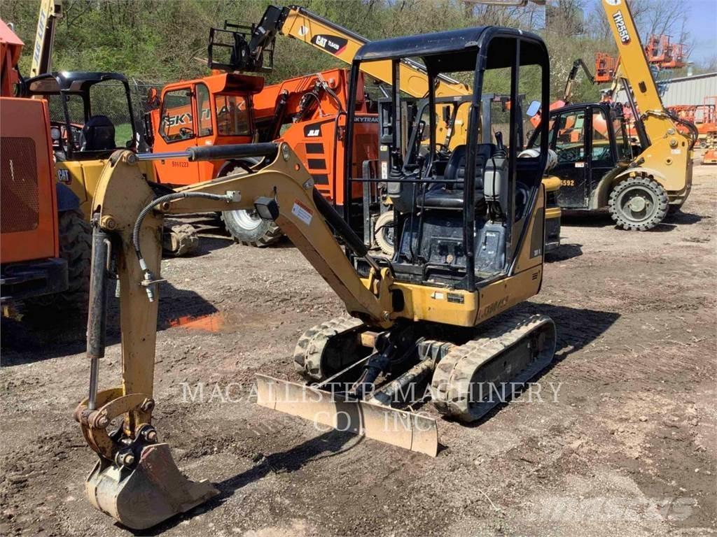 CAT 301.4C Escavatori cingolati
