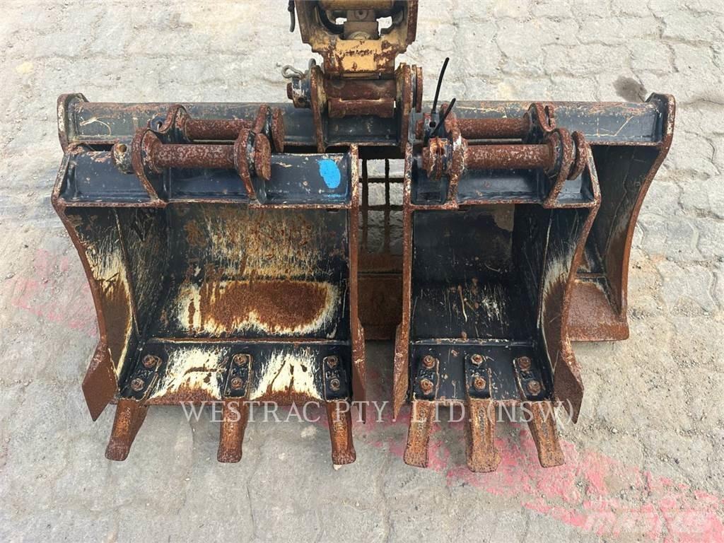 CAT 301.5-05 Escavatori cingolati